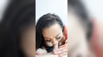 willowsky onlyfans beautiful vigorously fingering pussy