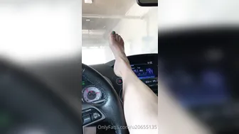 junifurmoon onlyfans gorgeous blonde caresses boobs