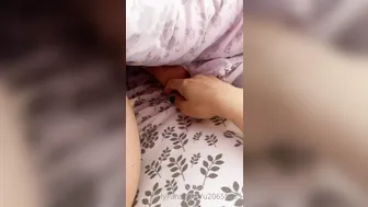 junifurmoon onlyfans hot bitch sucks dildos
