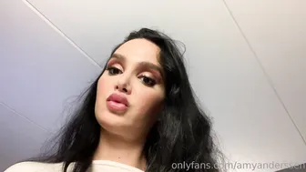 amyanderssen onlyfans naughty bitch posing nude