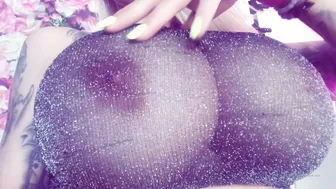 vanityp onlyfans shy babe shows shaved cunt