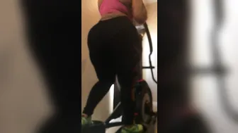 cherokeedass onlyfans the calf jerks off and cums