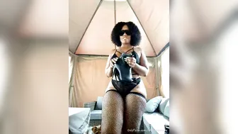 cherokeedass onlyfans matchless chick spins elastic booty
