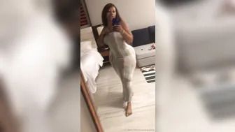cherokeedass onlyfans girl with a beautiful body performs a striptease