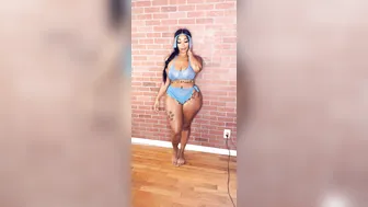 chelasway onlyfans appetizing slut work with pussy