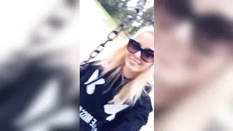 char_stokely onlyfans big breasted dance dances naked