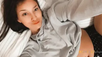 bellarollandx onlyfans the charming female masturbates both holes