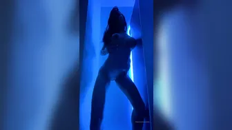 19 onlyfans amazing chicks show cap