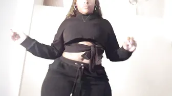 cherokeedass onlyfans beauty in stockings fucks with phallus