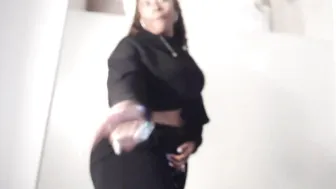 cherokeedass onlyfans beauty in stockings fucks with phallus