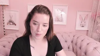 hannahsparrow amused with the toy