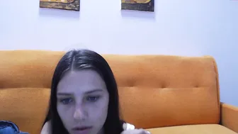 gravityfolz Busty courtesan