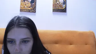 gravityfolz Busty courtesan