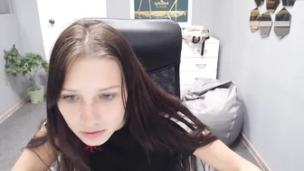 gravityfolz openwork schoolgirl ¢ ™ magically pulls pussy