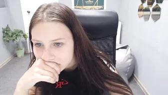 gravityfolz hot hottie sucking dildo