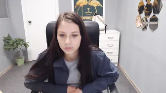 gravityfolz beautiful maid masturbating cunt
