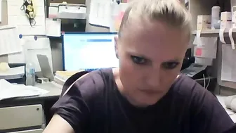 kandi54 appetizing babe lifts her legs