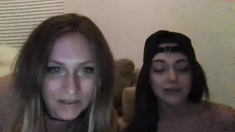 penelopesplaytime blonde takes off her stockings and daubs