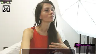 bellejai amazing skin fucks the pussy