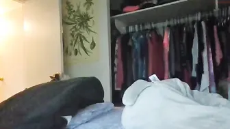 scherizzle ardent devil masturbates cunt