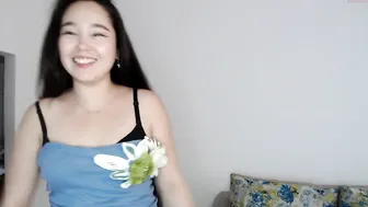 kirra_light Busty doll