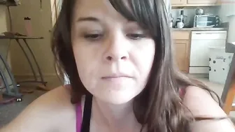 scherizzle exquisite slut shows juicy ass