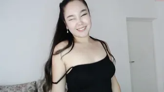 kirra_light blonde plays with sex toy