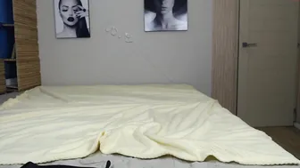 victoria_secret1 depraved beauty masturbates pussy