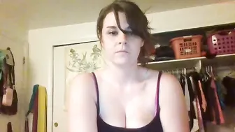 scherizzle beauty fucks her holes with dildos