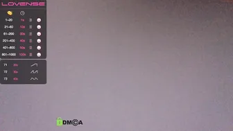 kittycat1111 burning leggy babe pulls clit