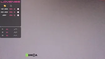 kittycat1111 burning leggy babe pulls clit