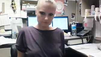 kandi54 naughty blonde sucks penis and gets fucked