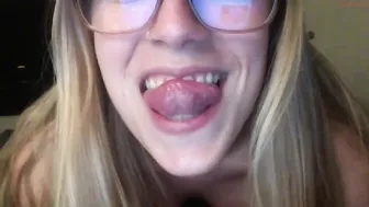 spicypurrito4u busty cutie showed the cap