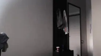 sashakissyou77 busty milf - deliciously jerking her pussy