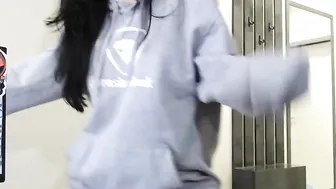 sashakissyou77 busty woman mandrids cap
