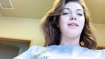 leahwintersxoxo onlyfans blonde chick relish fucks the cap