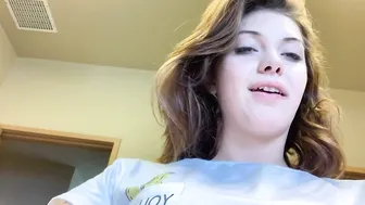 leahwintersxoxo onlyfans blonde chick relish fucks the cap