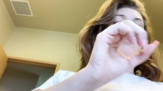 leahwintersxoxo onlyfans blonde chick relish fucks the cap
