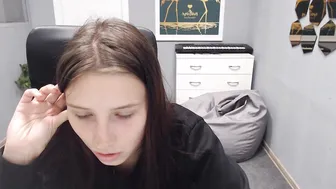 gravityfolz spectacled slut fucked by sex toys