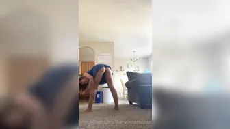 leahwintersxoxo onlyfans whore charms with its shapes