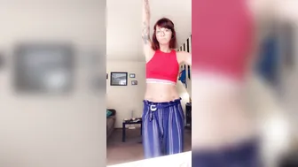 leahwintersxoxo onlyfans slut with big tits gets naked in  private e