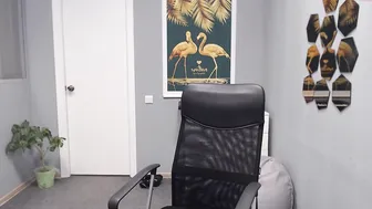 gravityfolz Busty whore