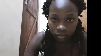 black_choco_pearl big tit teases her pussy with a phallus