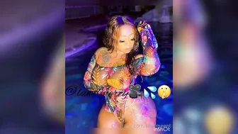 feedmeent onlyfans exquisite body gently pulls pussy