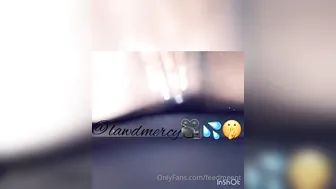 feedmeent onlyfans exquisite body gently pulls pussy