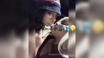 feedmeent onlyfans exquisite body gently pulls pussy