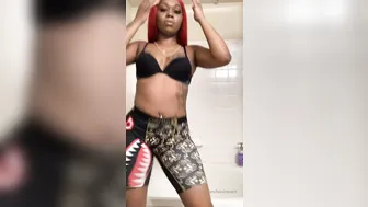 feedmeent onlyfans amazing whore caresses shaved holes