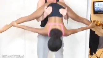 feedmeent onlyfans Dark-haired curva