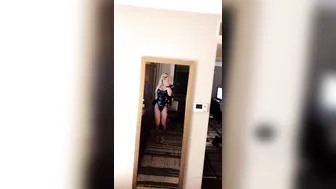 crystalspears onlyfans nude babe gets pussy fucked