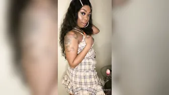 feedmeent onlyfans obstinate queen jerking off her cunt